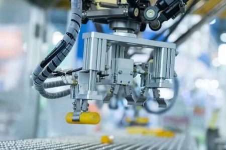 Différence entre PLC, PAC et IPC
